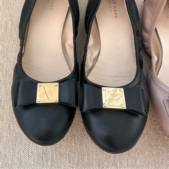 TWO PAIRS Cole Haan Black and Cream Ballet Flats bow size 8 - Picture 2 of 6